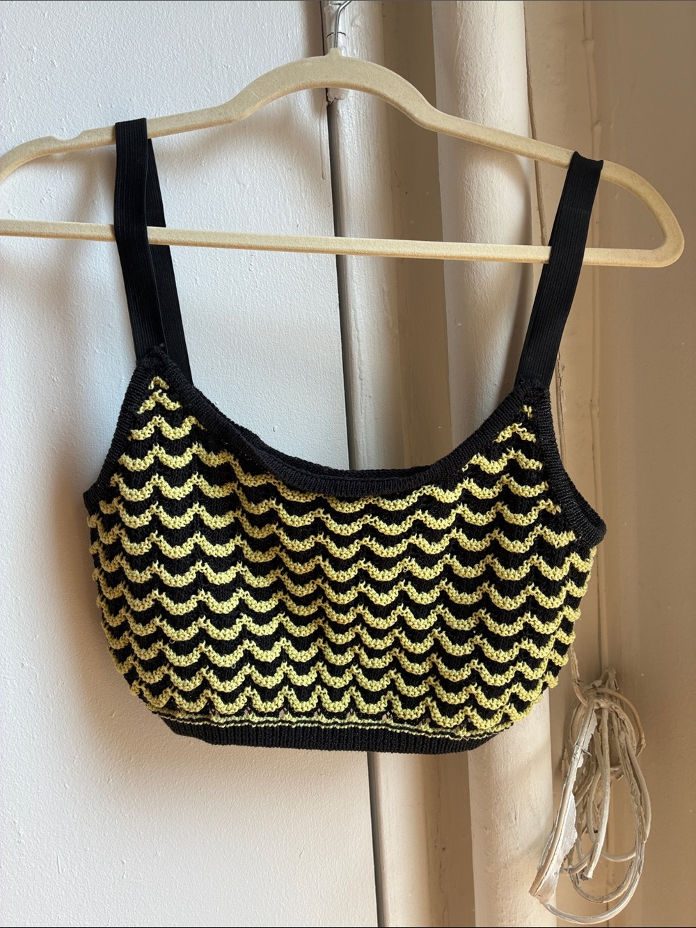 ZARA Black & Yellow Knit Crop Top